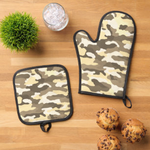 Desert Camouflage Oven Mitt & Pot Holder Set