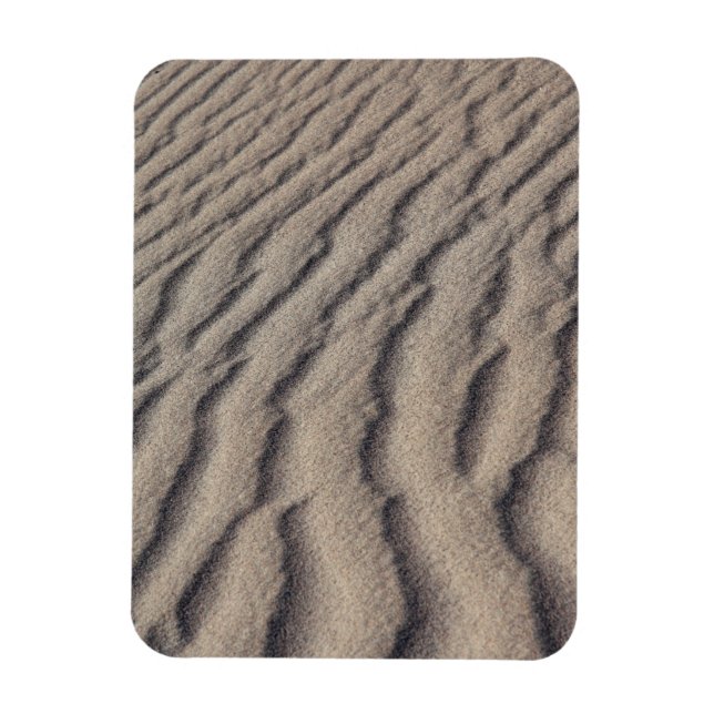Desert sand ripples magnet (Vertical)