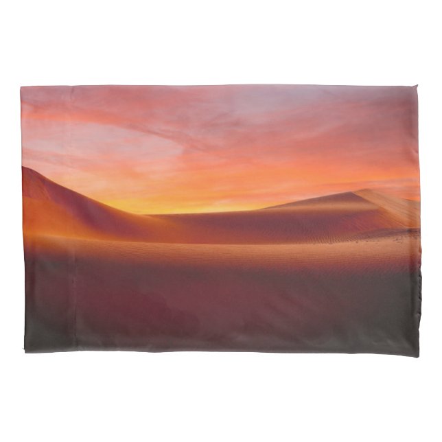 Deserts | Rolling Desert Landscape Pillowcase (Front)