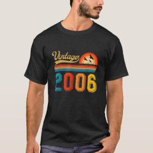 Design For 20th Made in 2006 Birthday Vintage 20 T-Shirt