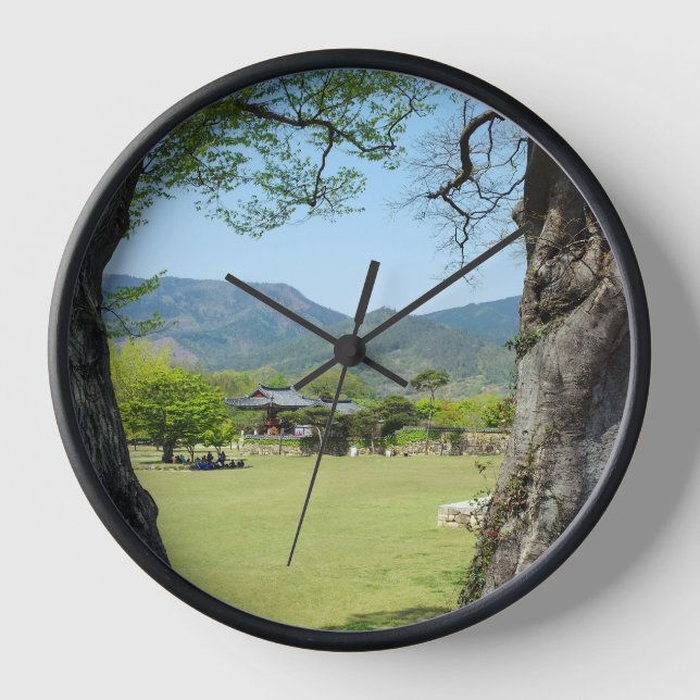 Designed with a photograph of South Korea, Black W Clock (Front)