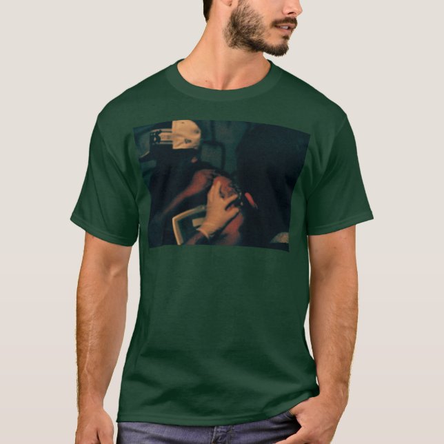 desilva photo T-Shirt (Front)