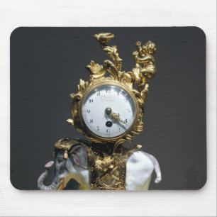 Desk clock mouse mat