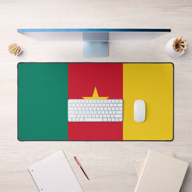 Desk Mat with flag of Cameroon (Office 1)