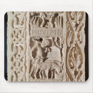 Detail of a pillar showing mouse mat