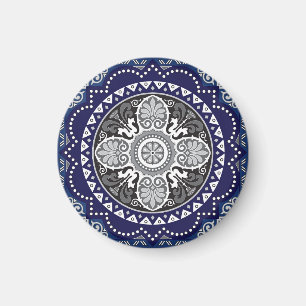 Detailed Floral Scarf Paisley Design Magnet
