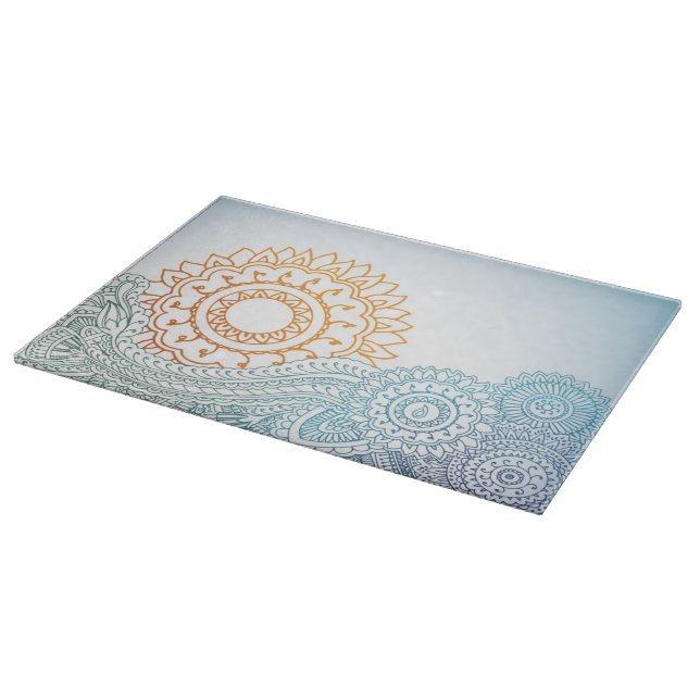 Detailed henna abstract sunrise cutting board (Corner)