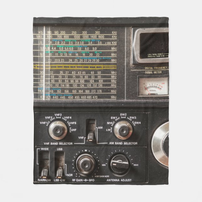 Details of an old am radio receiver fleece blanket (Front)