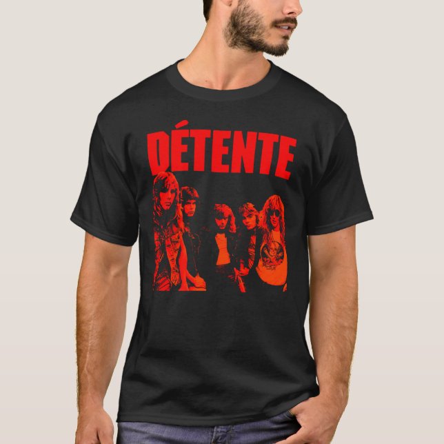 detente Classic T-Shirt (Front)