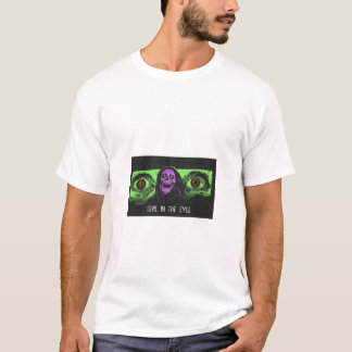 devil in eyes T-Shirt