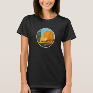 Devils Tower National Monument Wyoming Badge Vinta T-Shirt