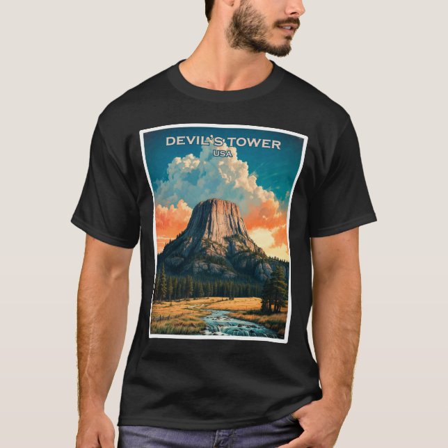 Devil's Tower USA T-Shirt (Front)
