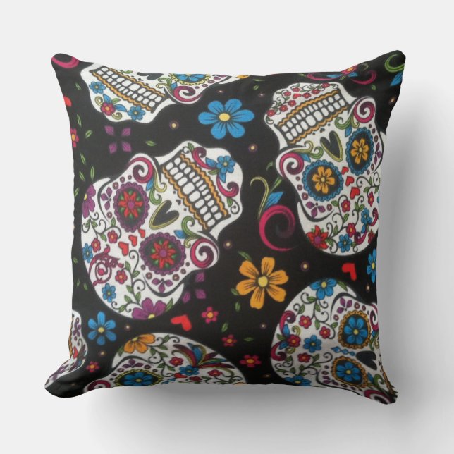 Día de Los Muertos Skull Cushion (Front)