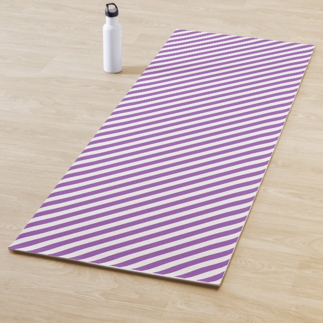Diagonal purple and white stripes pattern yoga mat (In Situ)