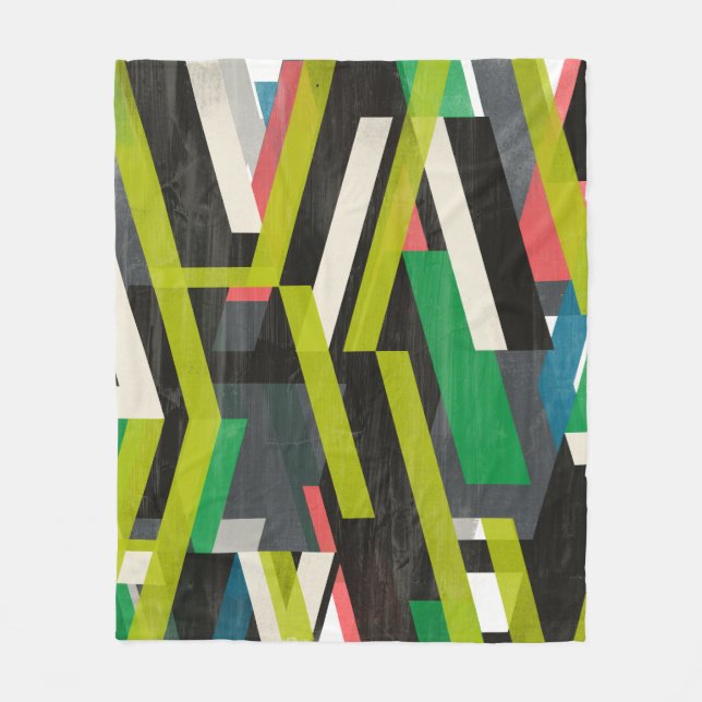 Diagonal Slipstream Pattern Fleece Blanket (Front)