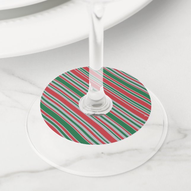 Diagonal stripes background wine glass tag (Close Up)