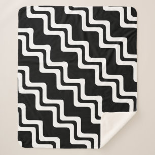 Diagonal Zig Zag Dual Coloured Line Pattern Sherpa Blanket