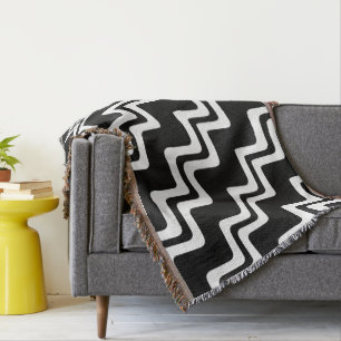 Diagonal Zig Zag Dual Coloured Line Pattern Throw Blanket