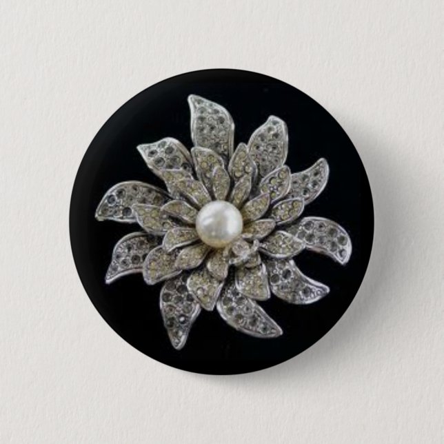 Diamond & Pearl Brooch 6 Cm Round Badge (Front)