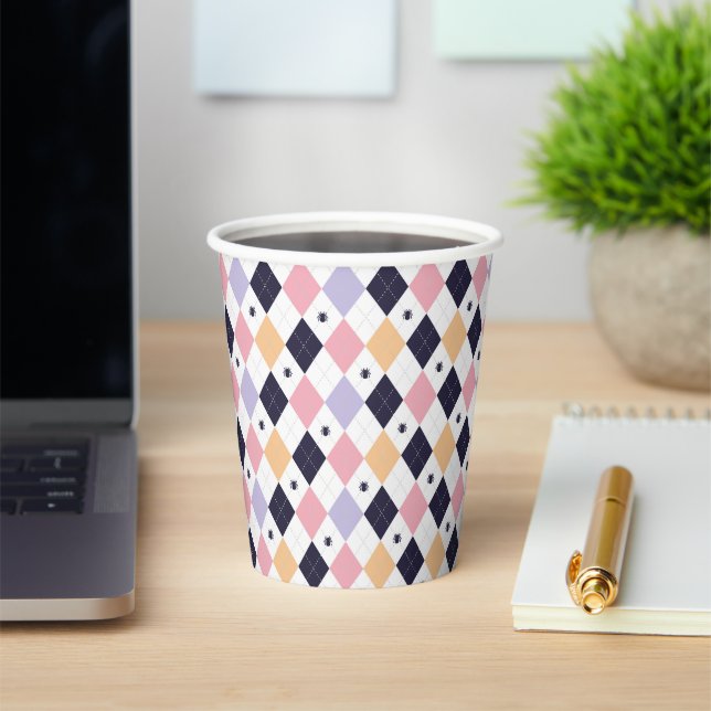 Diamond Purple Pink with Spider Paper Cups (Insitu)
