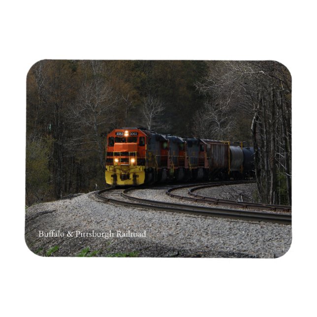 Diesel Train Engine Rounding Bend Souvenir Fridge Magnet (Horizontal)