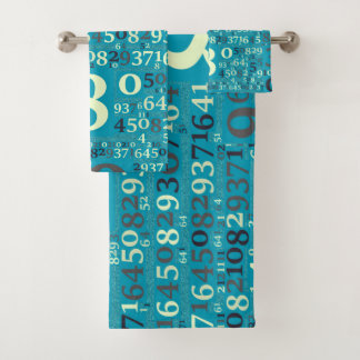 Different numbers in random order bath towel set