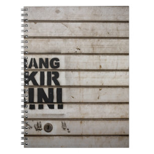 Dilarang parkir disini sign notebook