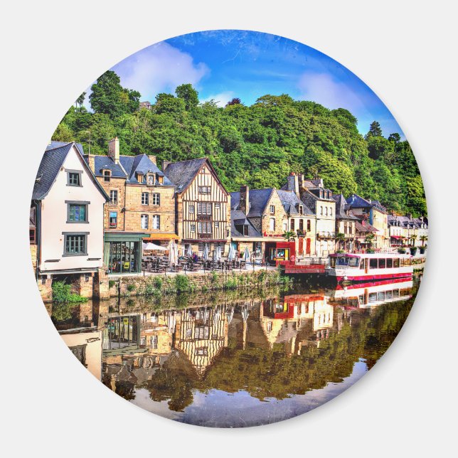 Dinan,  Cotes-d'Armour, Bretagne. France. Magnet (Front)