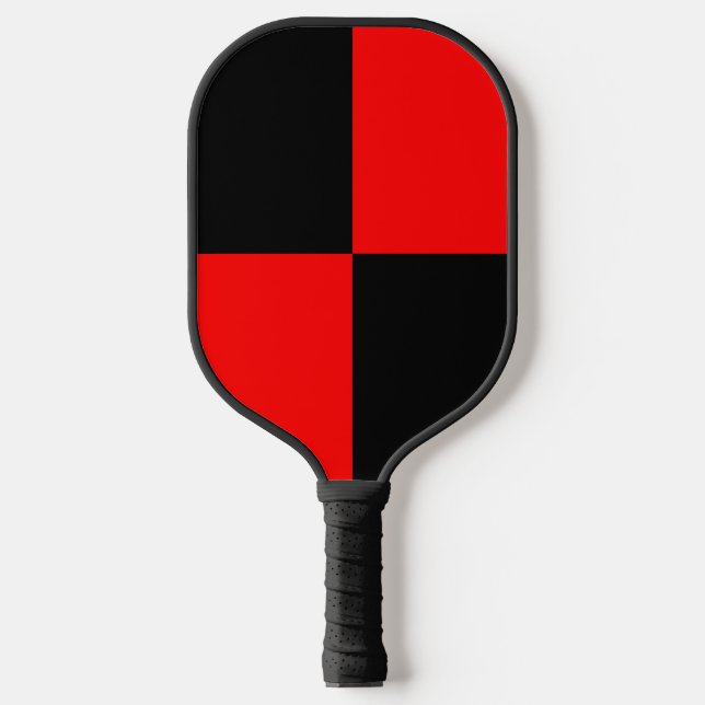 Dink'n Go Nuts Pickleball Red black chequered  Pickleball Paddle (Front)