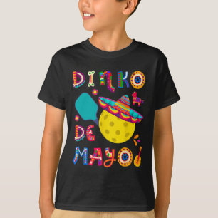 Dinko De Mayo Funny Cinco De Mayo Funny Picklebyll T-Shirt