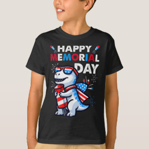 Dinosaur July 4th Fireworks American Flag Happy Me T-Shirt