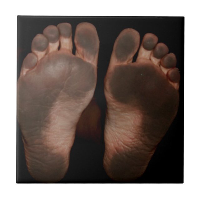 DIRTY FEET TILE (Front)