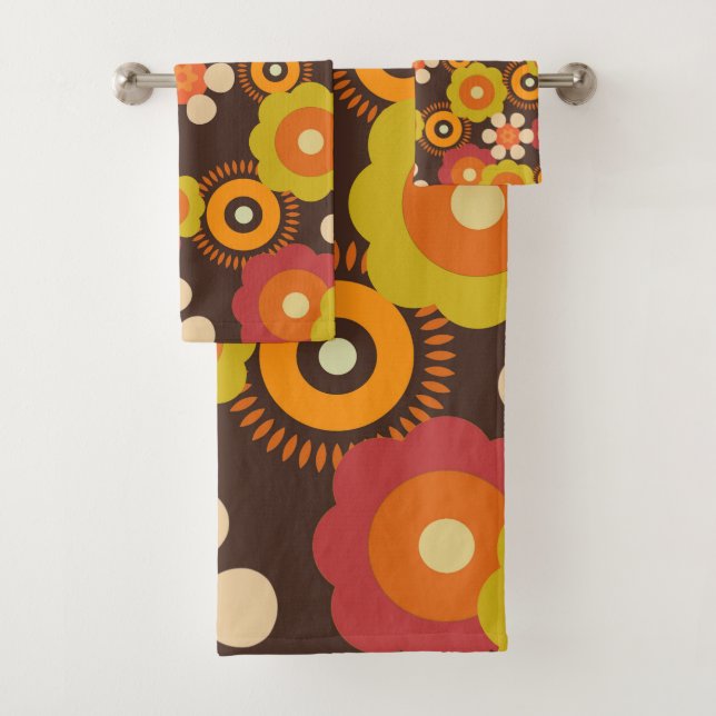 Disco 70s 60s Retro Flowers Pop Culture Bath Towel Set (Insitu)