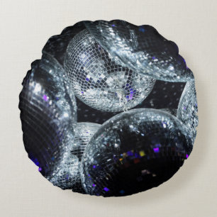Disco Balls: Dark Party Atmosphere Round Cushion