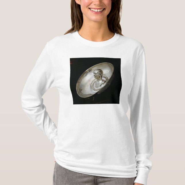 Dish with the bust of a man inside T-Shirt (Front)