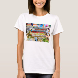 Distance sign T-Shirt