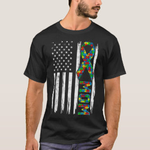 Distressed American Flag Autism Mum Family Matchin T-Shirt