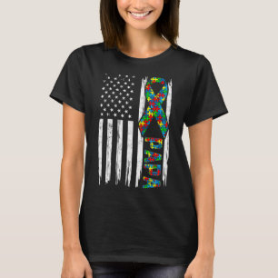 Distressed American Flag Autism Papa Family Matchi T-Shirt