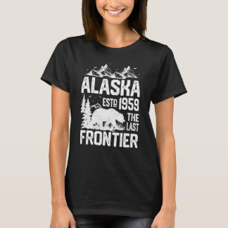 Distressed Bear Alaska Men Women Alaska  Vintage T-Shirt