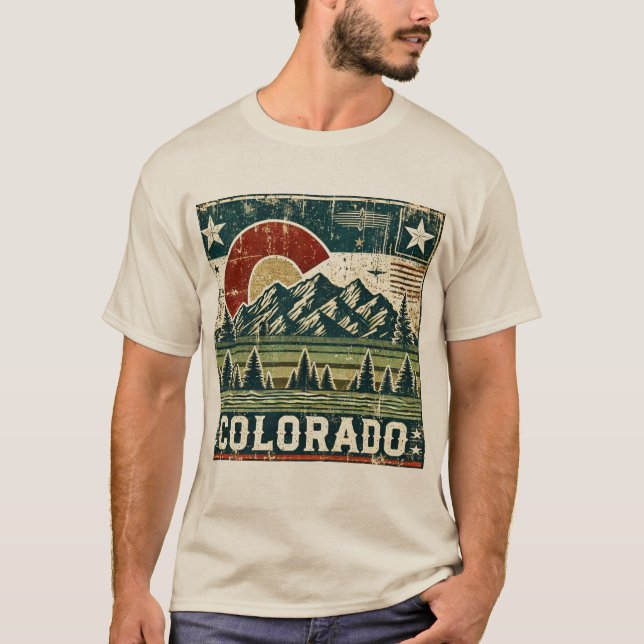 Distressed Grunge Colorado  T-Shirt (Front)