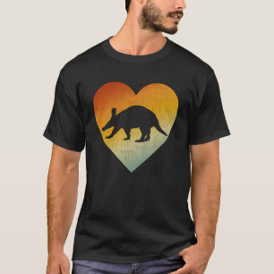 Distressed Heart Retro Style Men Women Aardvark T-Shirt