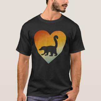 Distressed Heart Retro Style Men Women Coati T-Shirt