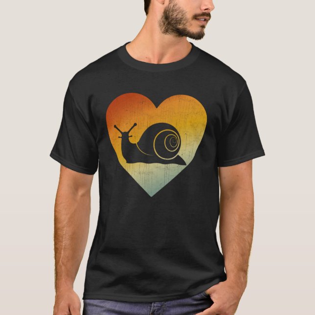 Distressed Heart Retro Style Men Women Snail T-Shirt (Front)
