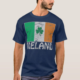 Distressed Ireland Flag Shamrock Cool Irish Men T-Shirt