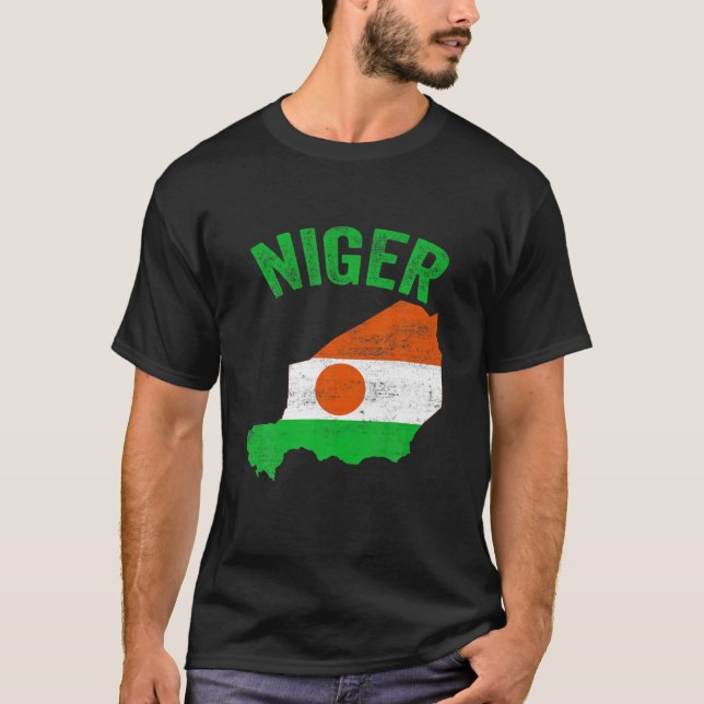 Distressed Retro Niger Flag Niger Map Patriotic T-Shirt (Front)