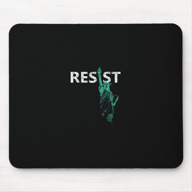 Distressed Statue Of Liberty Resist  Mouse Mat (Front)