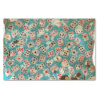 Distressed Wonderland Alice Pattern