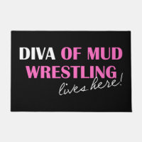 DIVA of Mud Wrestling