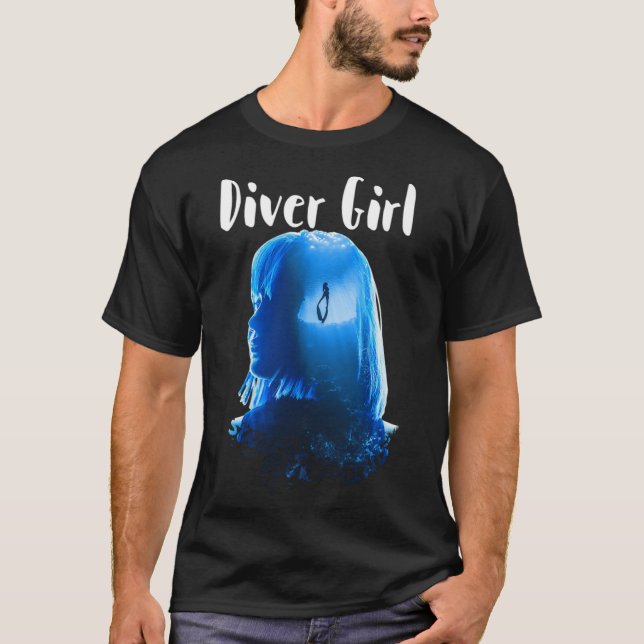 Diver Girl Scuba Diving Beach Ocean Classic T-Shir T-Shirt (Front)