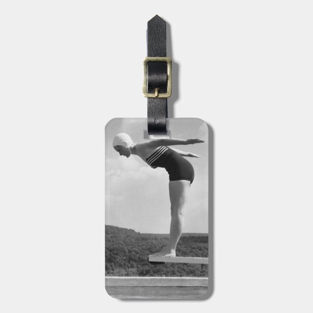 Diver Luggage Tag (Front Vertical)